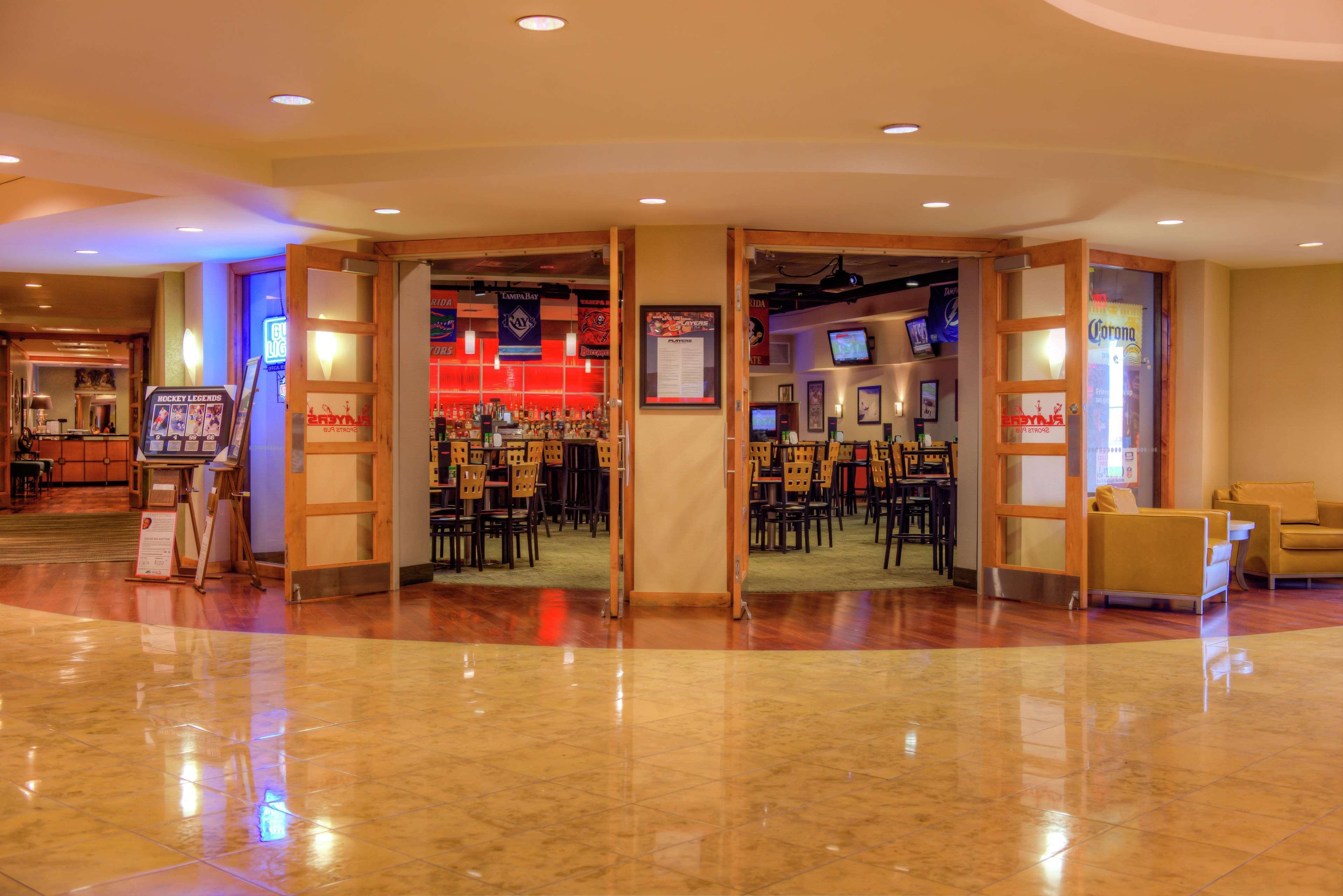 Doubletree By Hilton Hotel Tampa Airport-Westshore Exterior foto
