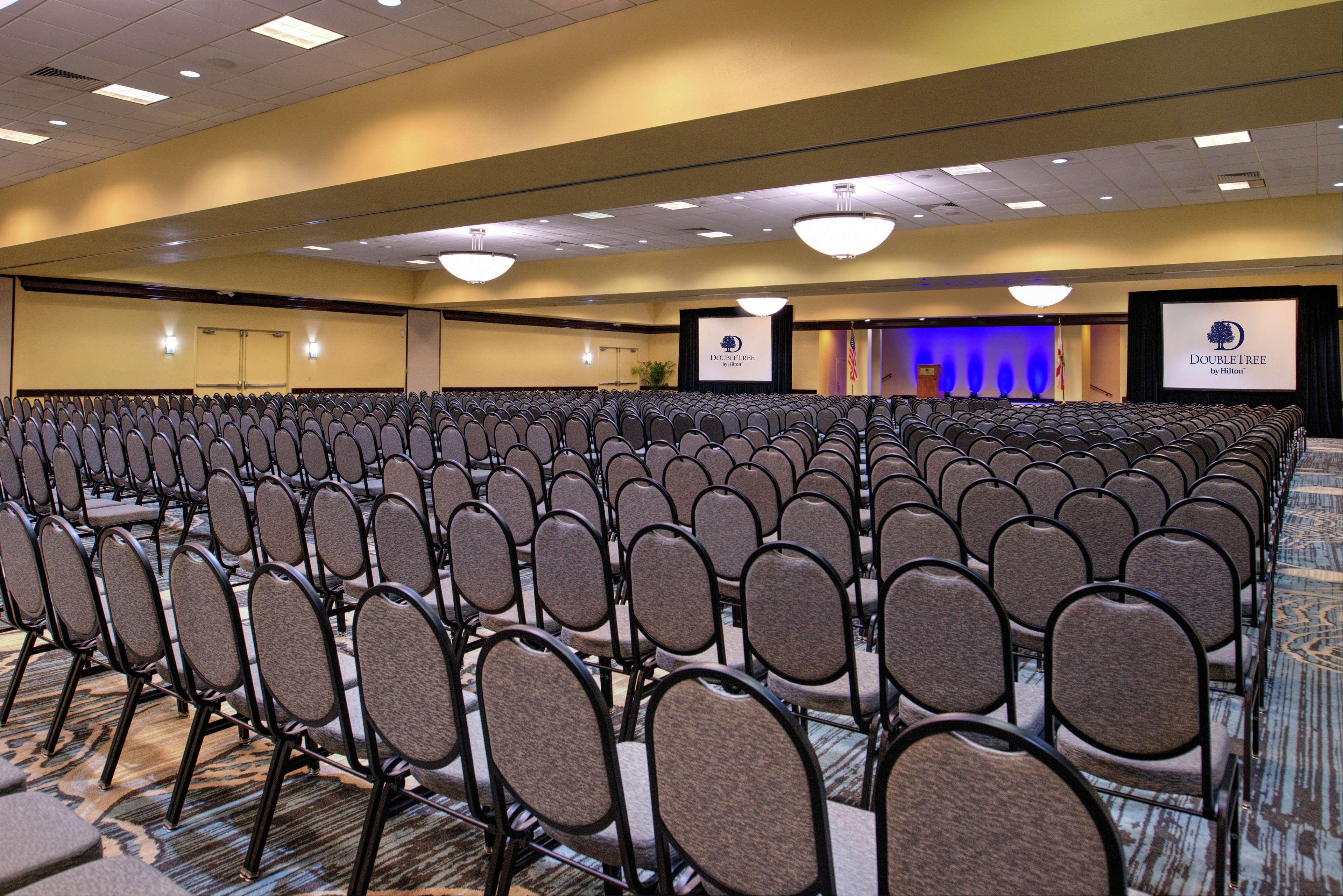 Doubletree By Hilton Hotel Tampa Airport-Westshore Exterior foto